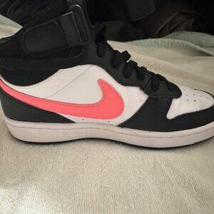 Nike Big Kids Court Borough Mid 2 Sneakers